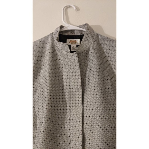 Talbots Black and White Hidden Button Blazer, Size 10 - Picture 3 of 7
